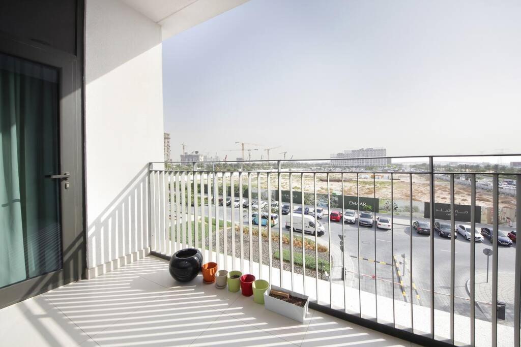 Hills Dreamin Spacious 1br With Balcony Appartement