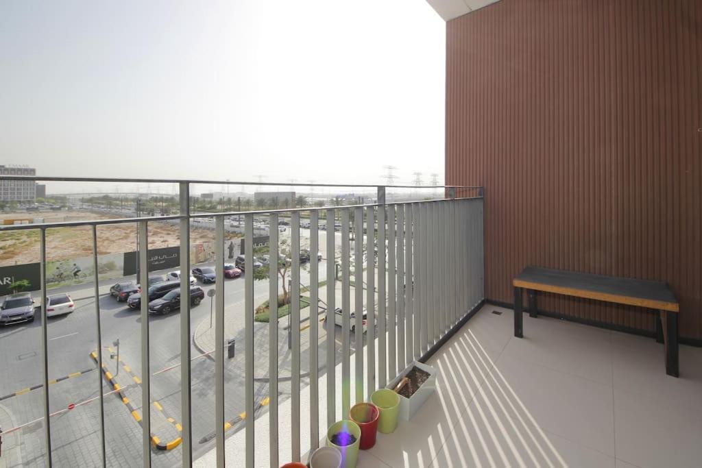 Hills Dreamin Spacious 1br With Balcony Appartement *